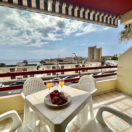 Sunbeach Apartment Арона Екстер'єр фото