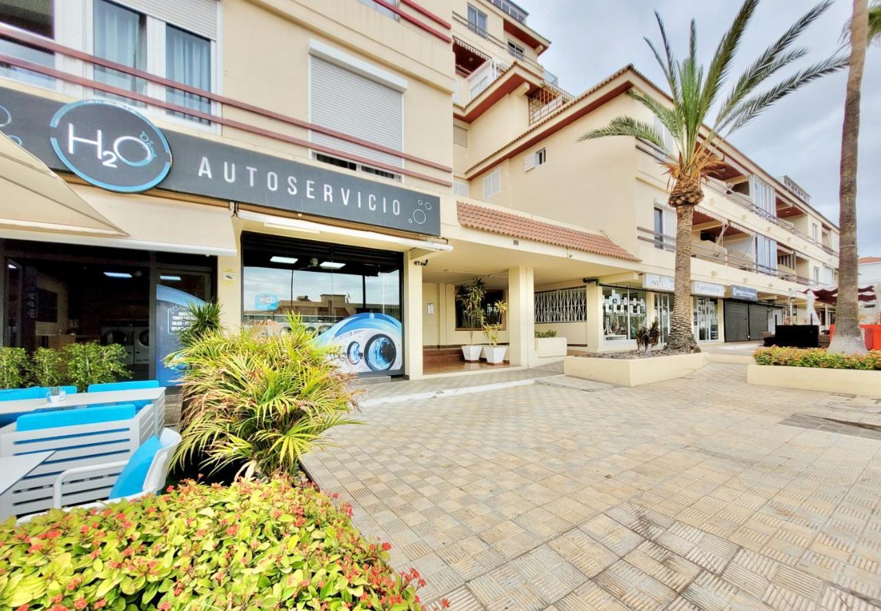 Sunbeach Apartment Арона Екстер'єр фото