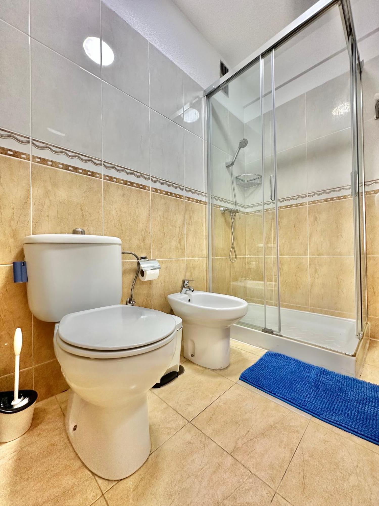 Sunbeach Apartment Арона Екстер'єр фото