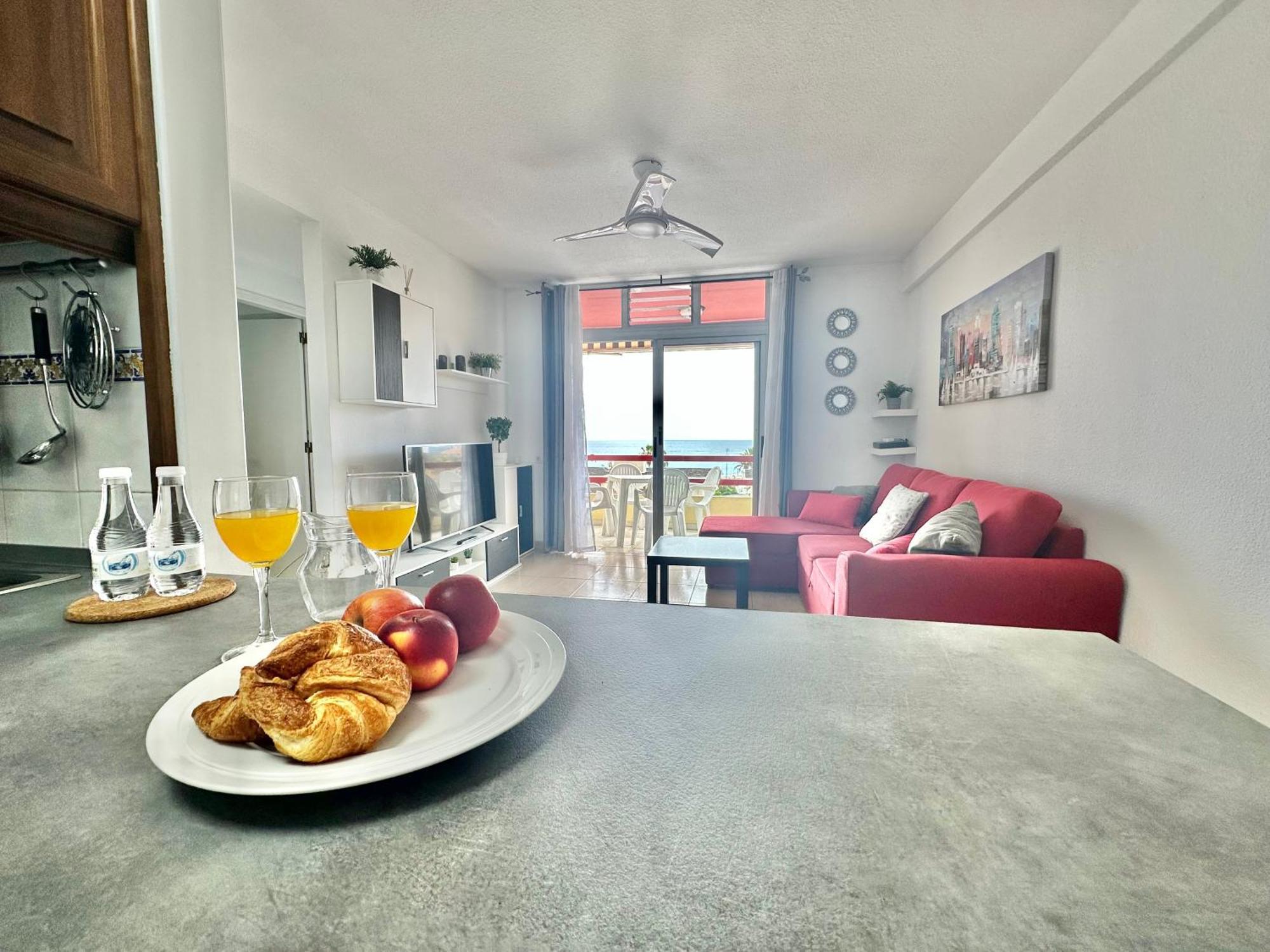 Sunbeach Apartment Арона Екстер'єр фото